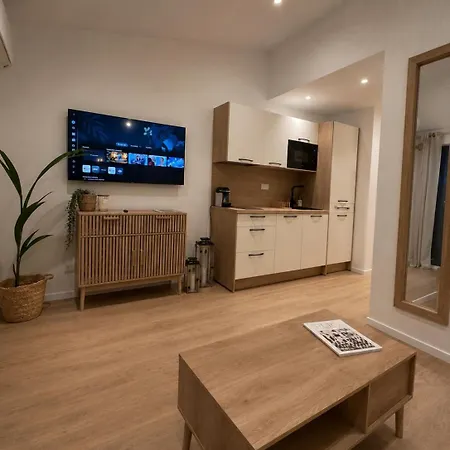 Daire Cosy Avec Piscine, Balcon Vue Canal & Parking Prive *